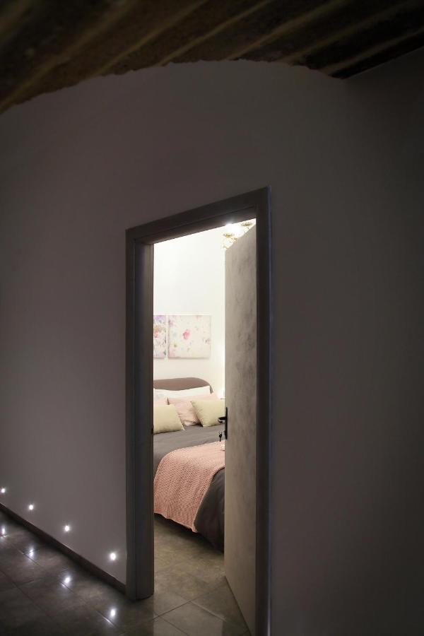 B&B Ronco Zaffarana 칼타기론 외부 사진