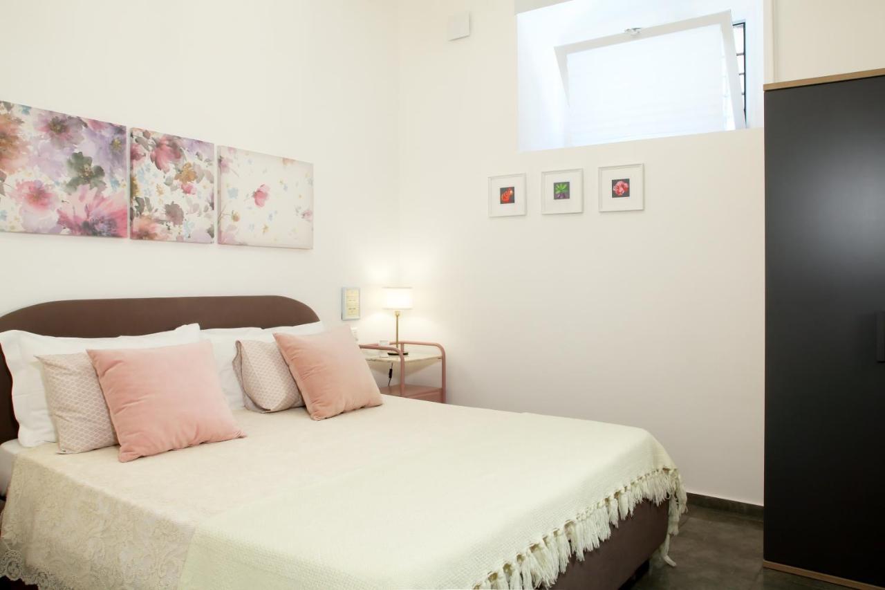 B&B Ronco Zaffarana 칼타기론 외부 사진